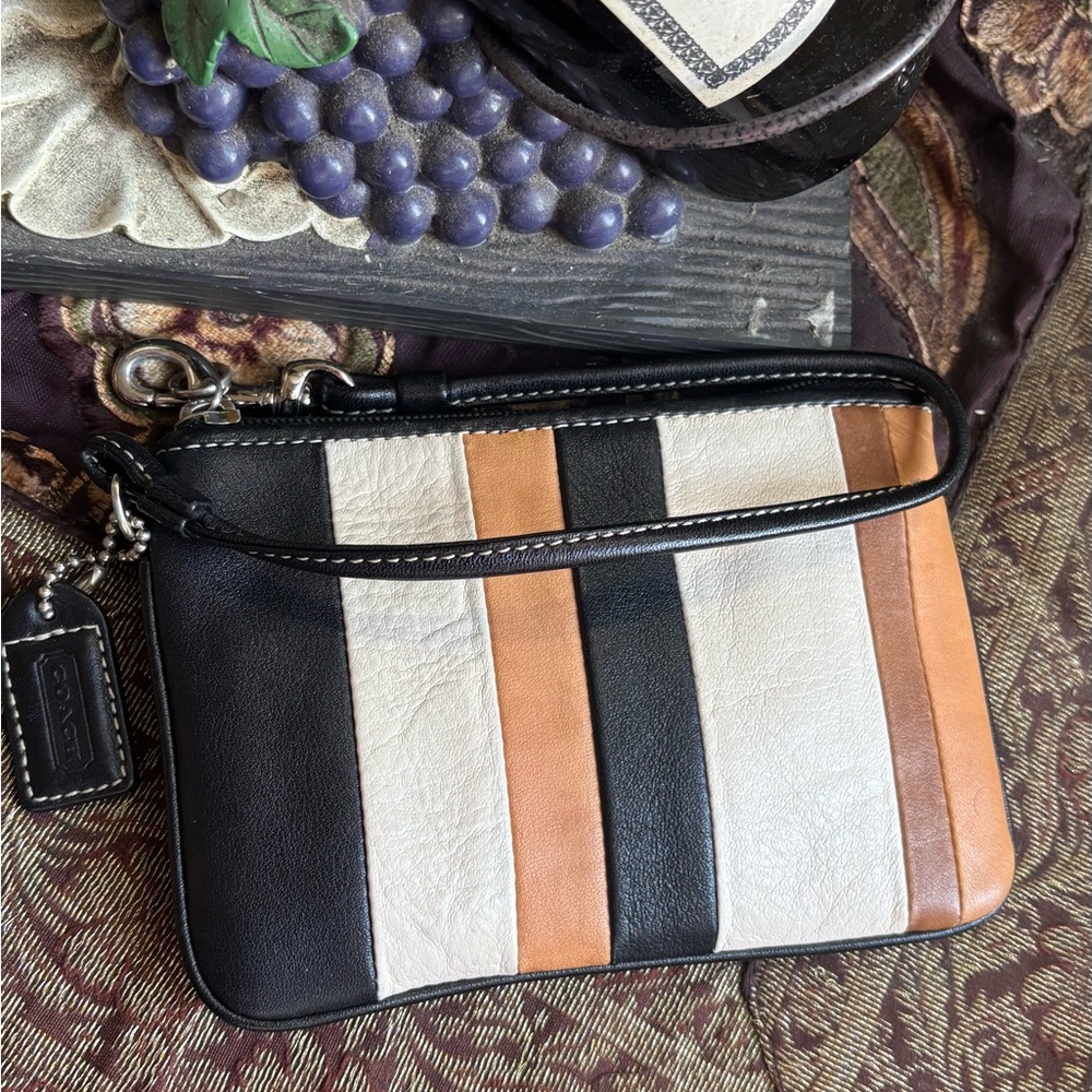 Authentic Coach leather Stripe zip top Wristlet